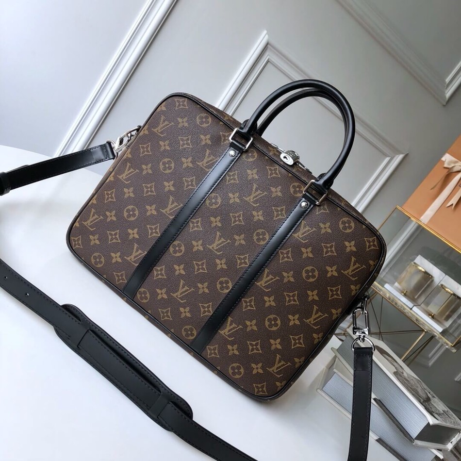 Louis Vuitton Porte-Documents Voyage Small Briefcase M52005
