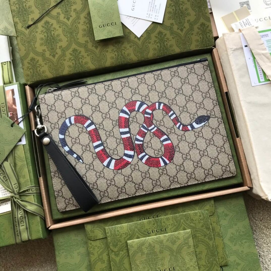 Gucci Print Supreme Canvas Clutch Canvas