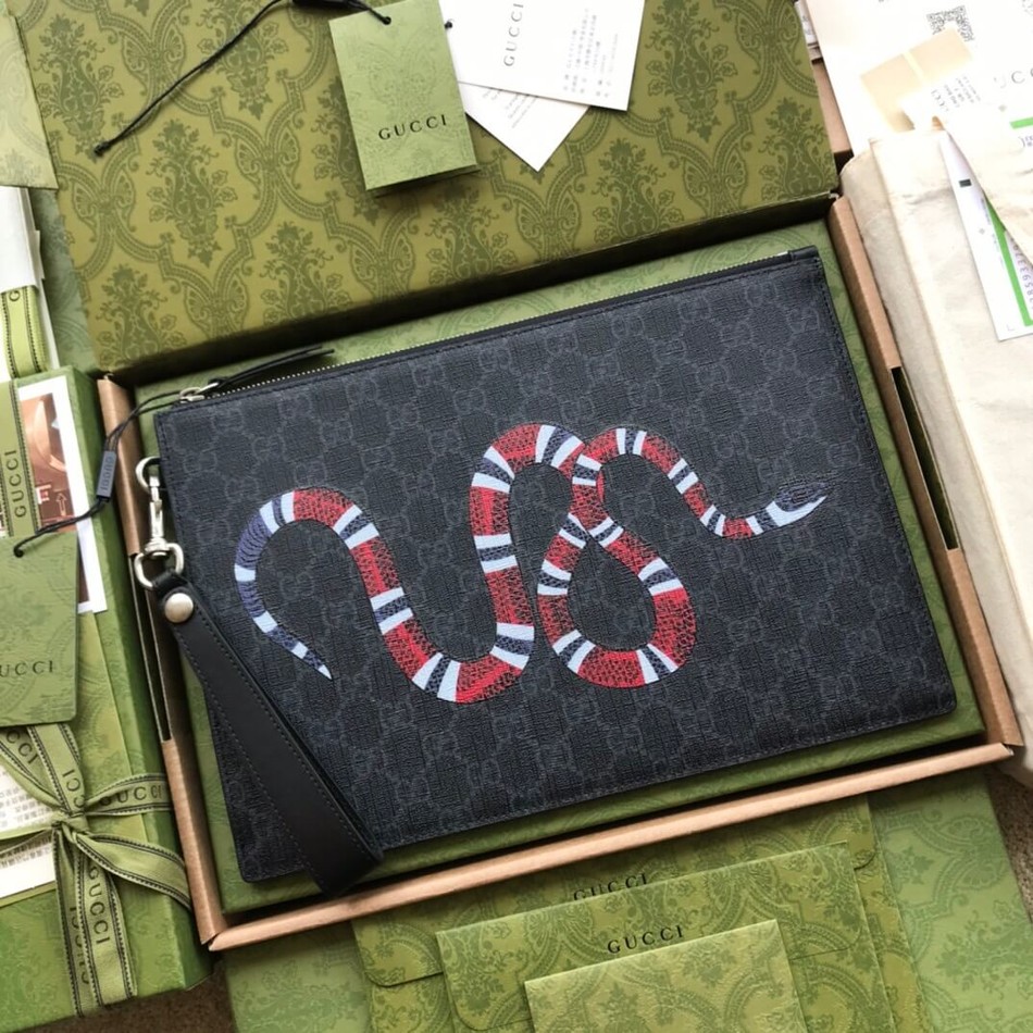 Gucci Print Supreme Canvas Clutch Canvas