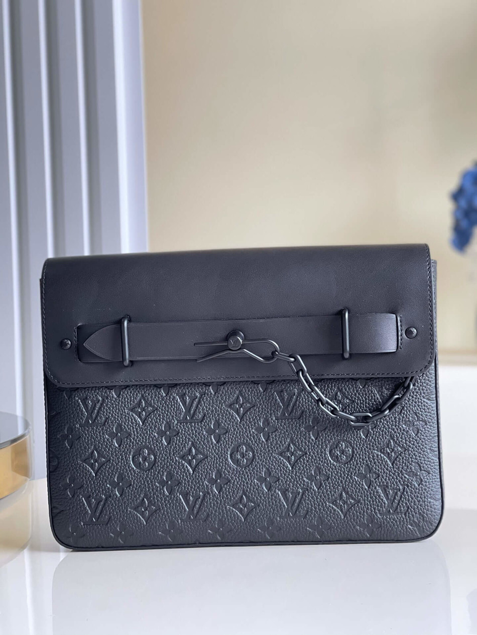 Louis Vuitton Pochette Steamer Handbag M80140