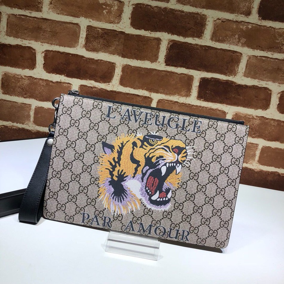 Gucci Print Supreme Canvas Clutch Canvas