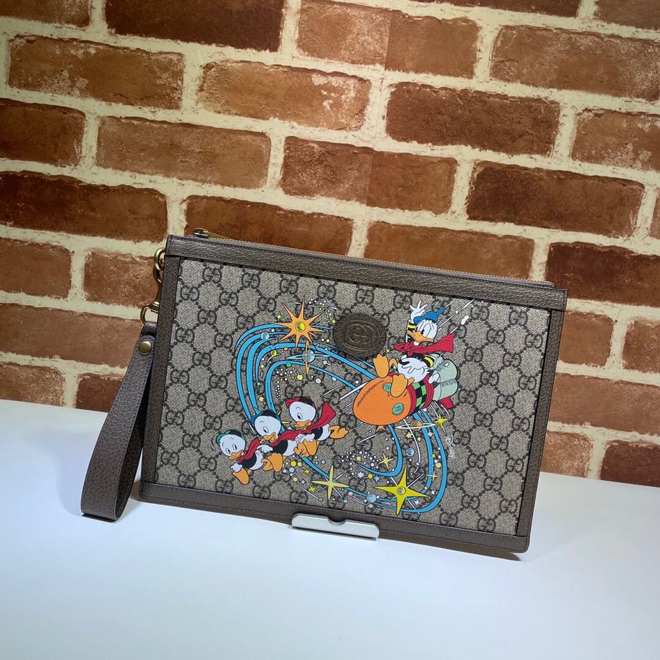 Gucci Disney x Gucci Donald Duck Print Clutch