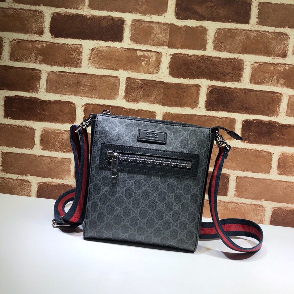 Gucci canvas small messenger bag