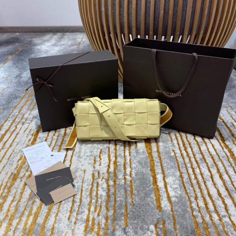 Bottega Veneta Crossbody Bag Woven Bag
