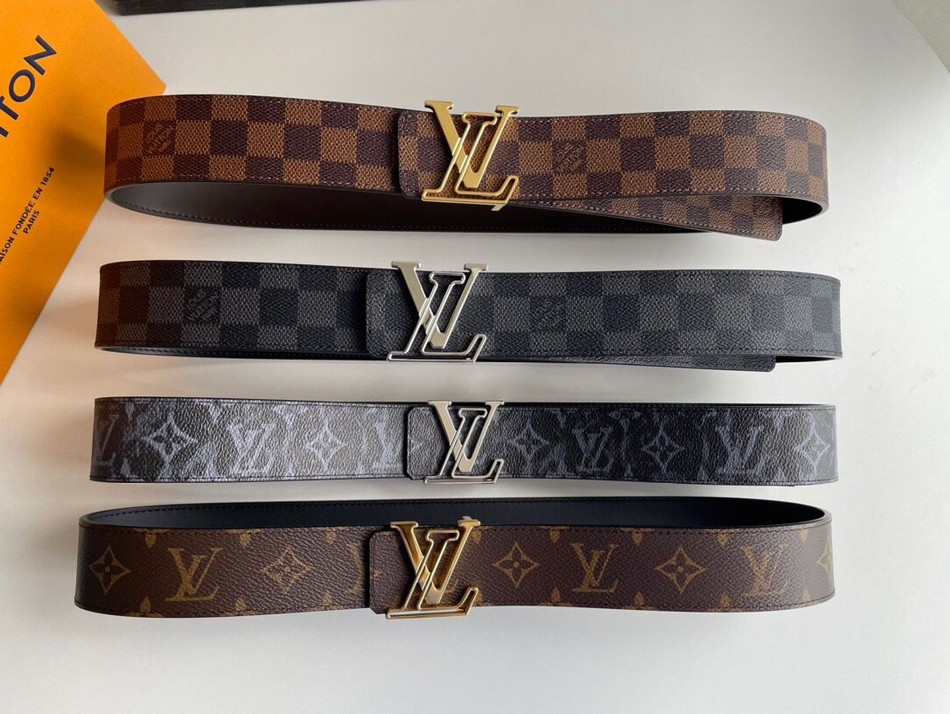 Louis Vuitton Monogram Eclipse canvas calfskin SHAPE 40mm Reversible belt