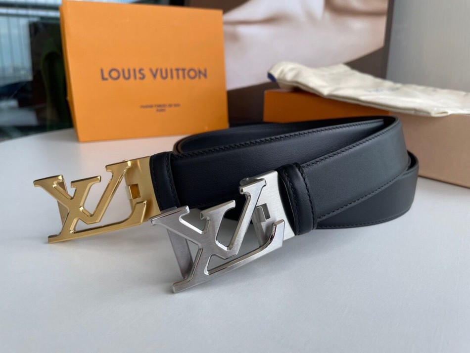 Louis Vuitton Automatic Metal Buckle Reversible Leather 3.5cm Belt