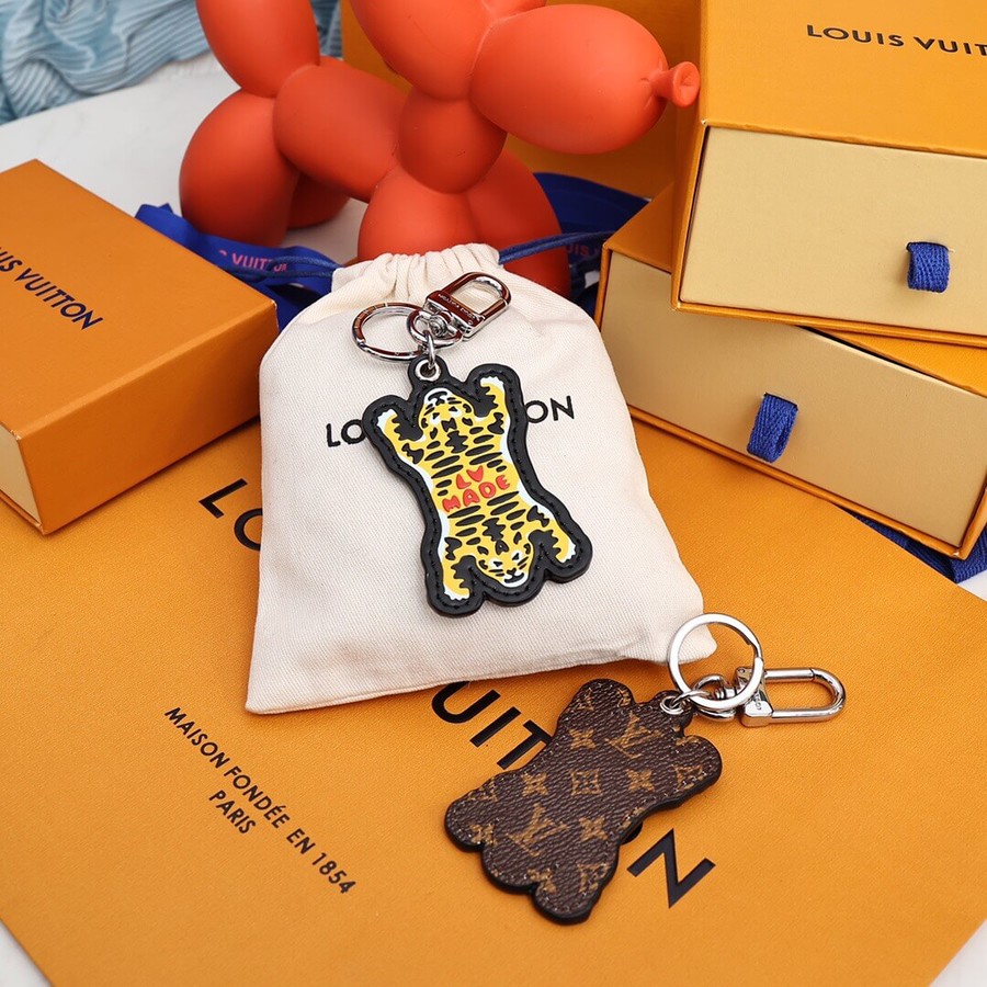 Louis Vuitton Made Tiger bag charm and keychain MP3221