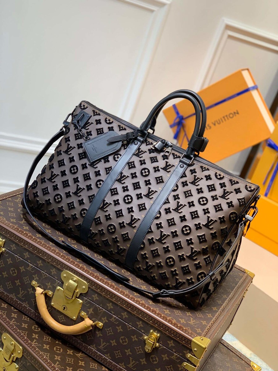 Louis Vuitton Keepall Triangle BANDOULIÈRE 50 Travel Bag M45046