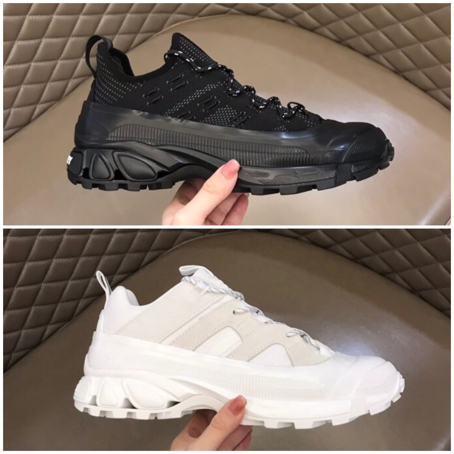 Burberry Union sneakers