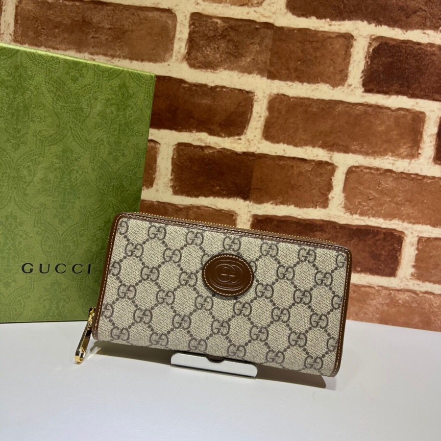 Gucci Zipper wallet with interlocking GG 673003