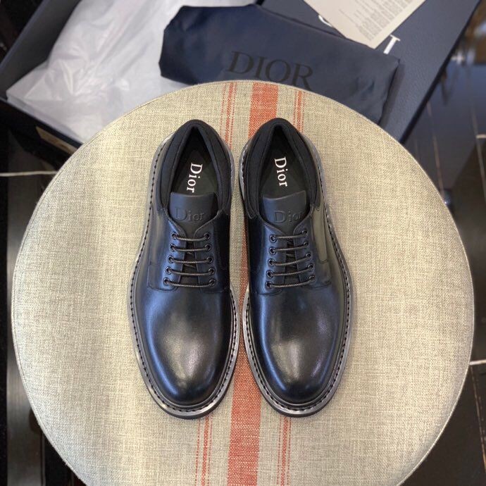 Dior Men s leather shoes