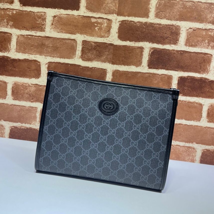 Gucci Interlocking GG cosmetic bag 672956