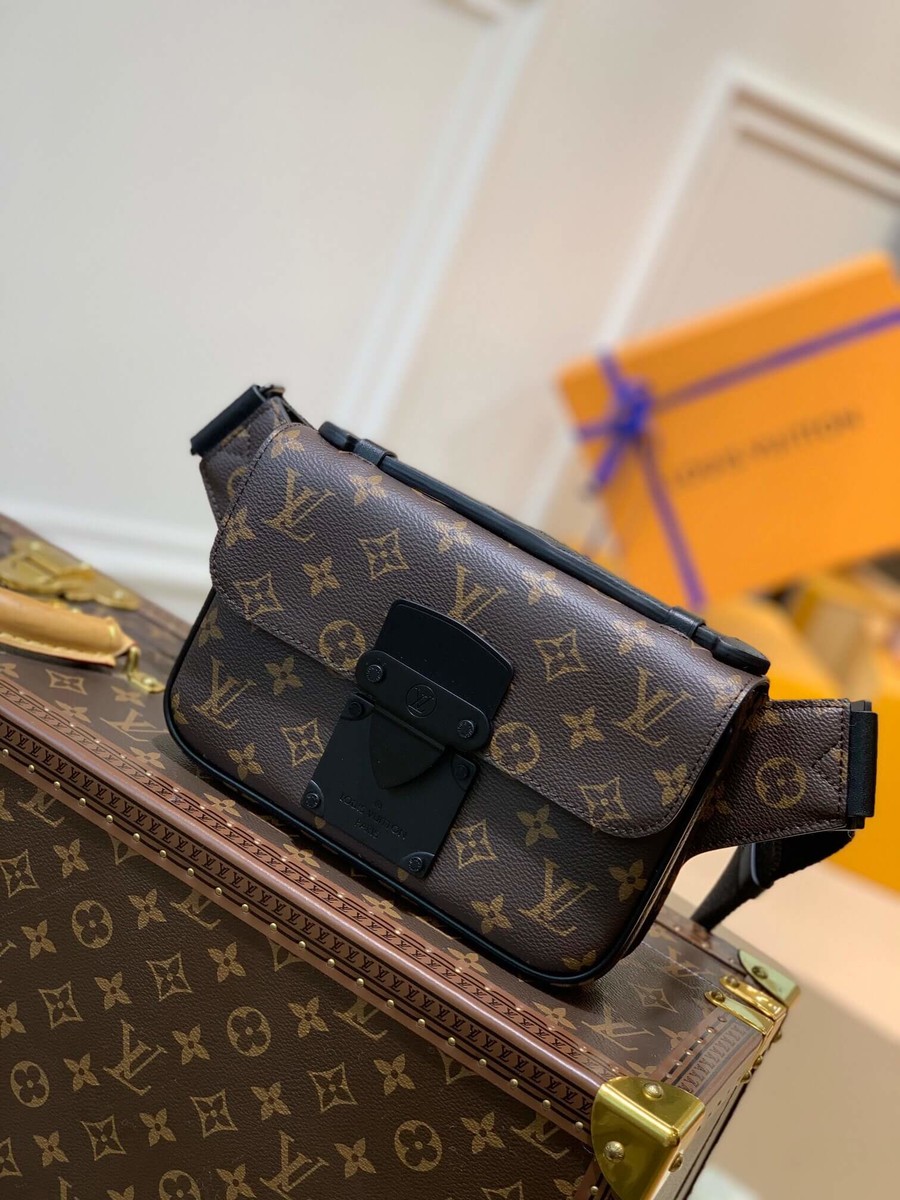 Louis Vuitton S Lock Sling Bag Belt Bag M45807 Black