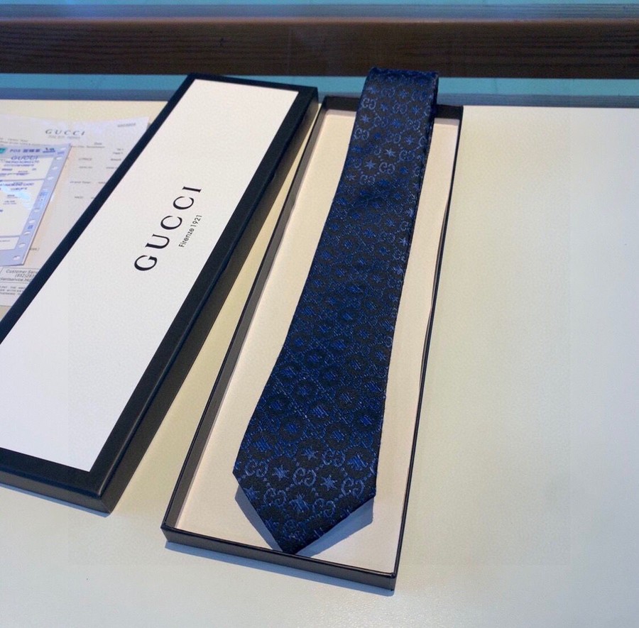 Gucci 100% top jacquard silk men s tie