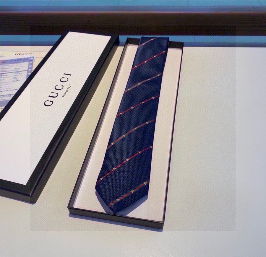 Gucci 100% top jacquard silk men s tie