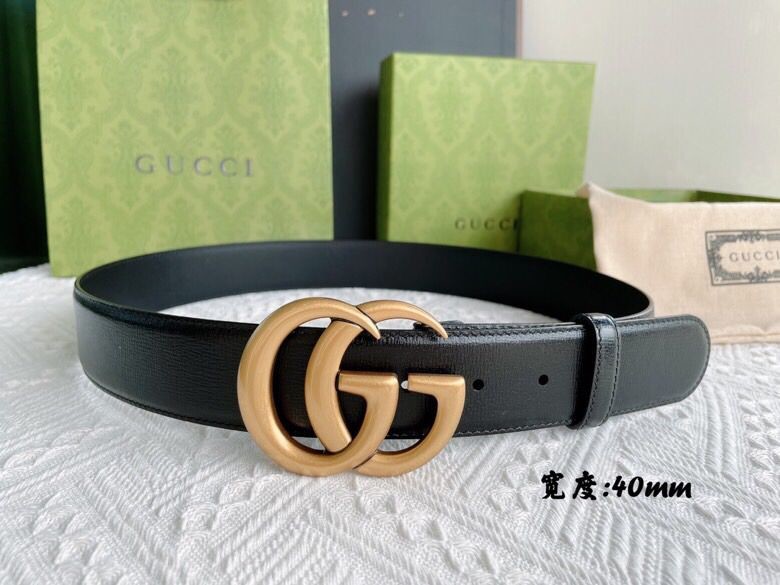 Gucci 4.0 belt with cowhide texture and classic logo metal buckle