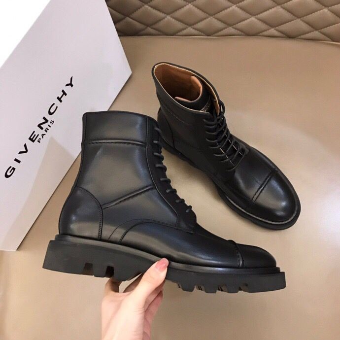 Givenchy Combat lace-up round toe ankle boots men