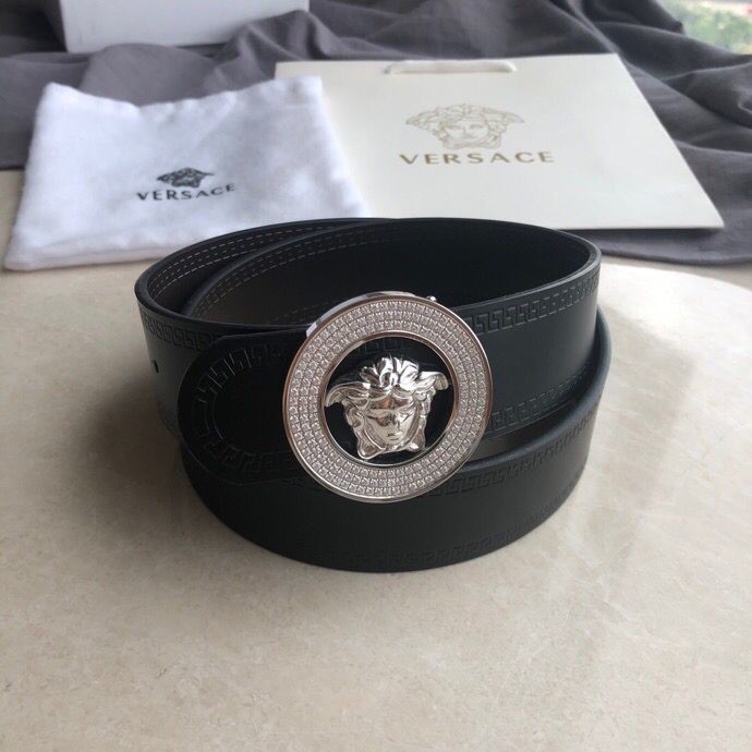 Versace Men s cowhide Reversible belt 3.8cm