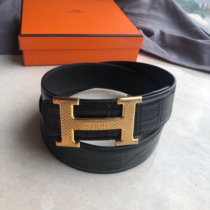 Hermes Stainless steel H pattern metal buckle & cowhide embossed crocodile pattern 38mm belt