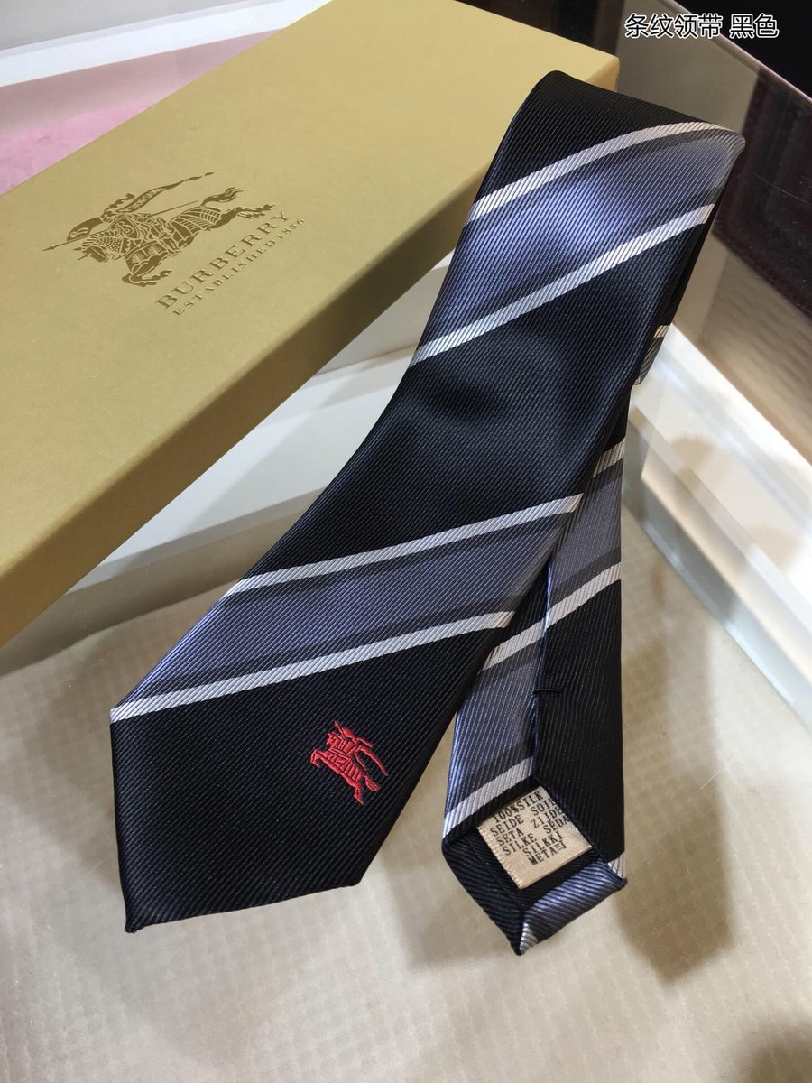 Burberry Jacquard silk striped tie