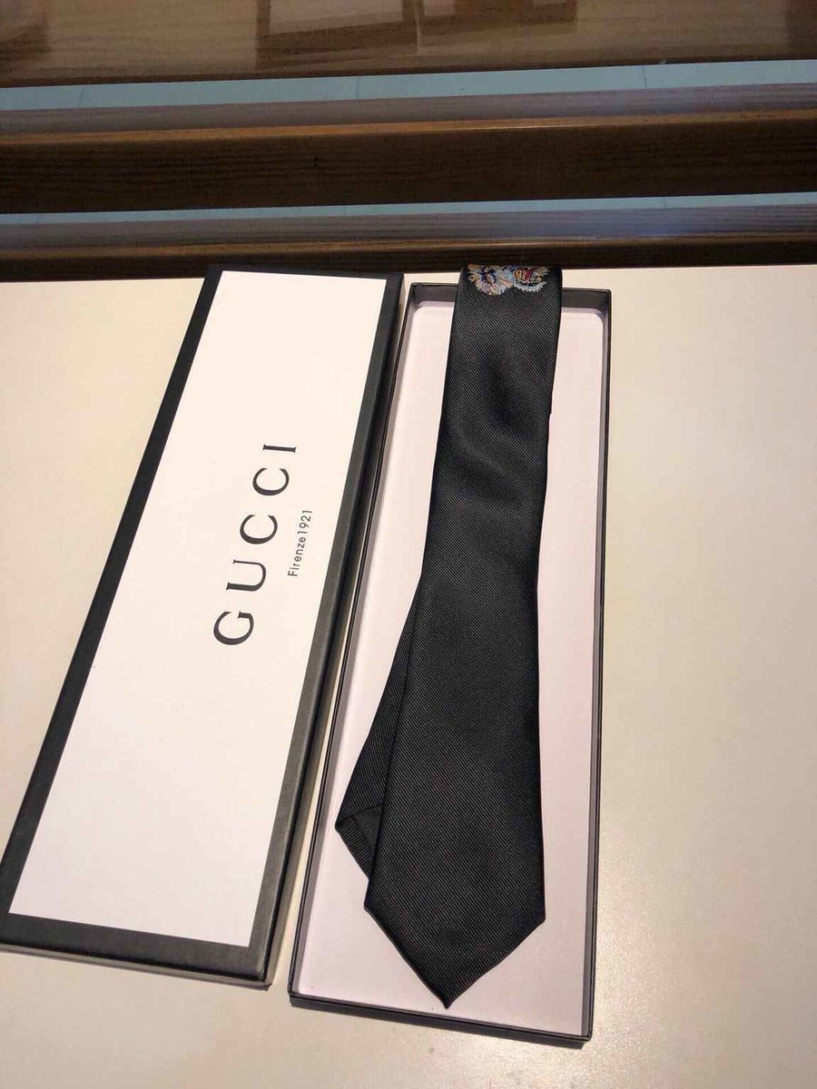 Gucci Tiger motif silk tie