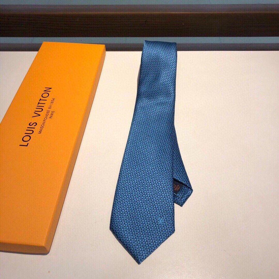 Louis Vuitton Classic geometric men s tie
