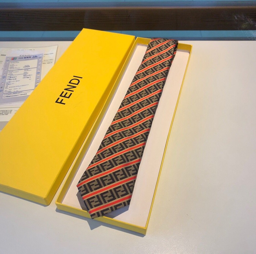 Fendi Jacquard silk men s Fendi tie