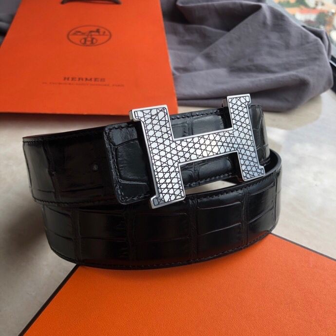 Hermes Stainless steel four-corner mesh buckle & cowhide embossed crocodile pattern 38mm belt