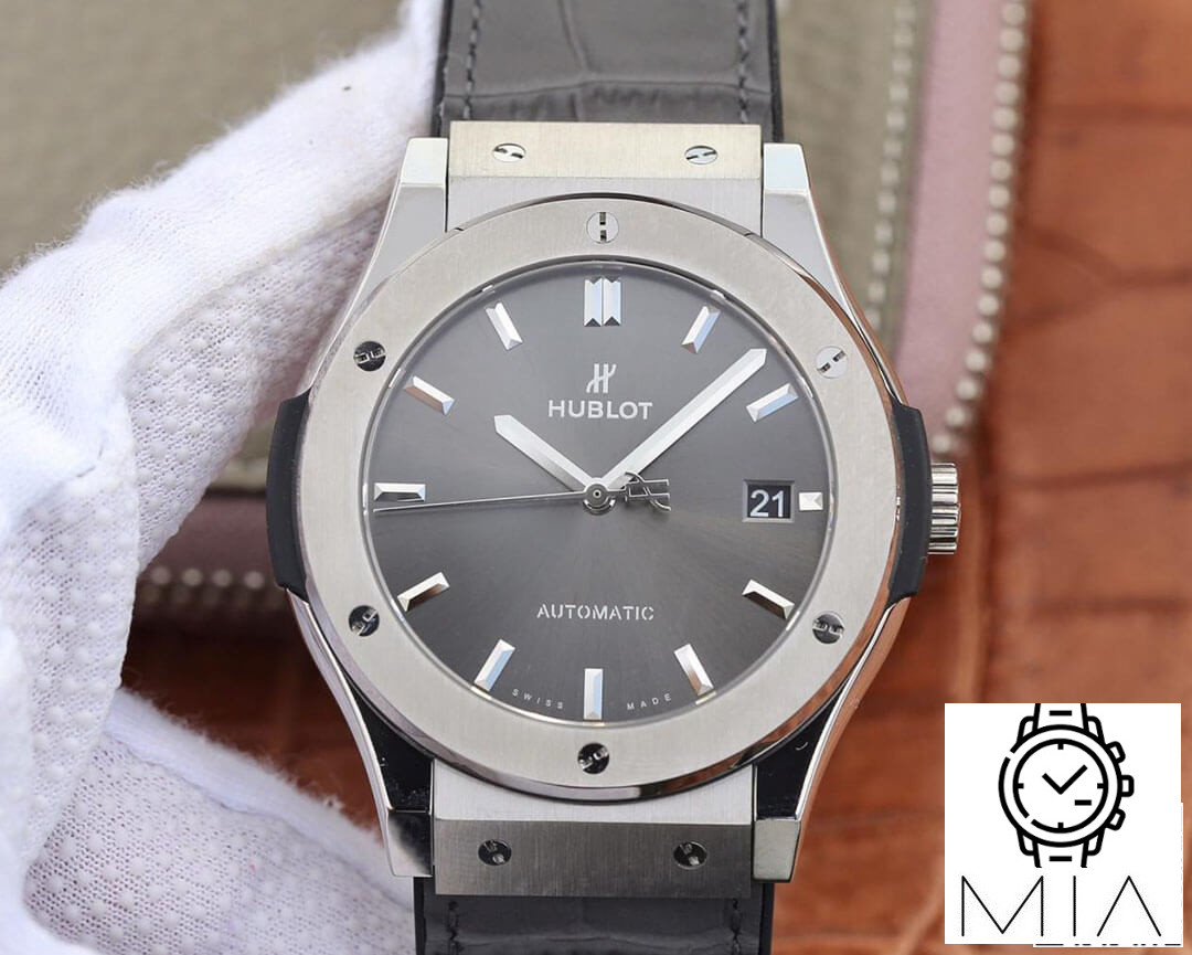 Hublot Classic Fusion 511.NX.7071.LR WWF Factory Grey Strap