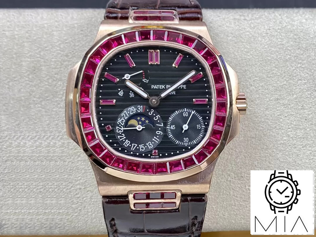 Patek Philippe Nautilus 5724 GR Factory Leather Strap