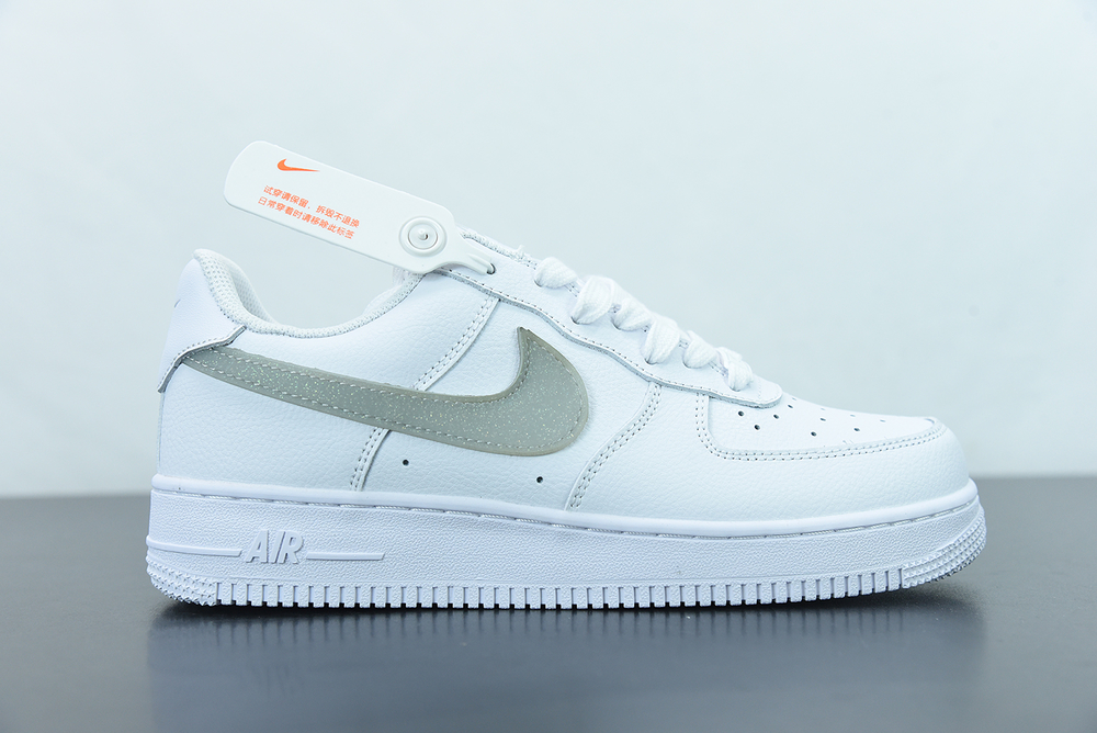 Nike Air Force 1 Low White Gold Glitter Swoosh (W)