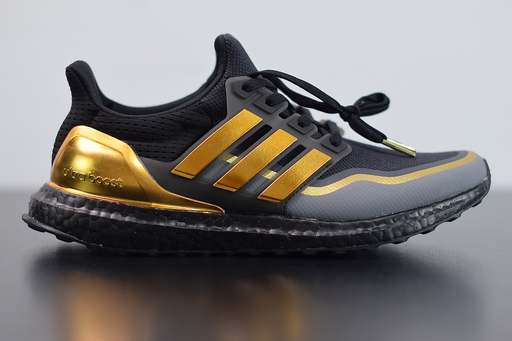 Adidas Ultra Boost Black Gold(With Video)