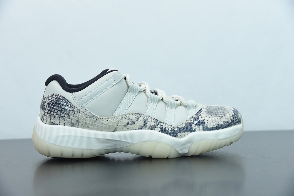 Jordan 11 Retro Low Snake Light Bone 