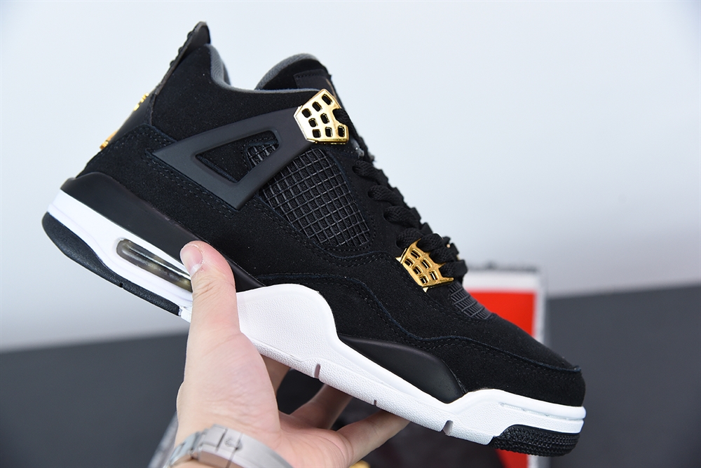 Jordan 4 Retro Royalty