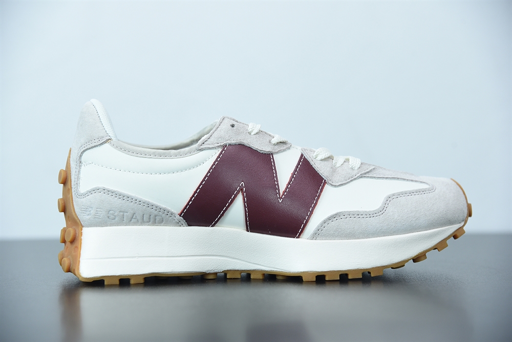 New Balance MS327