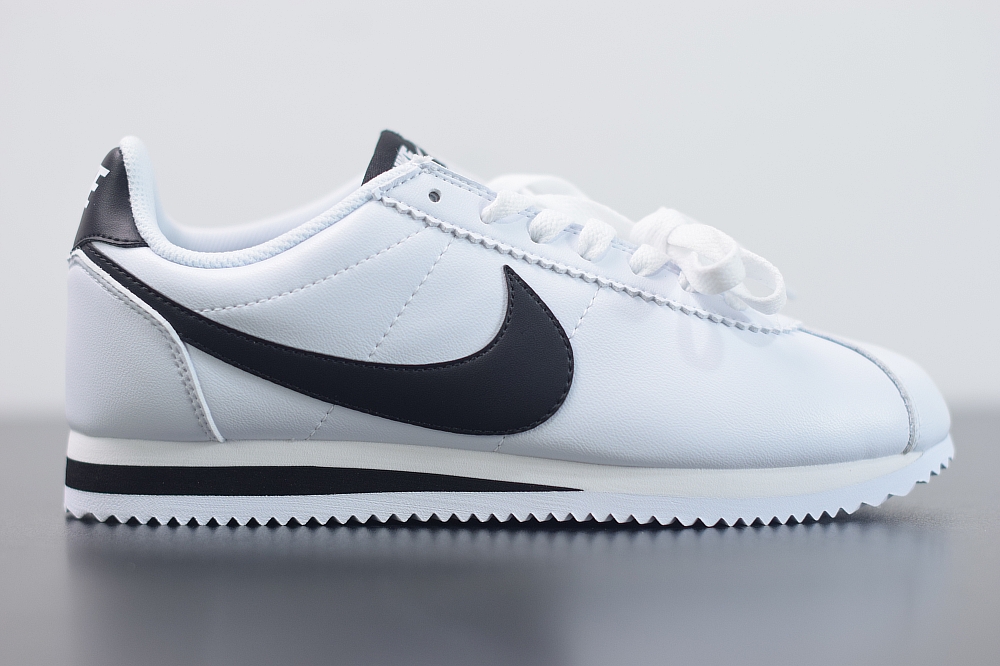 Nike Classic Cortez White Black (W)(With Video)