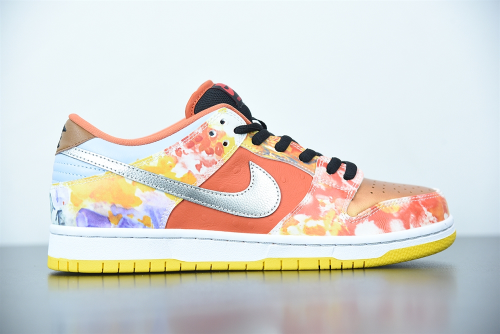 Nike SB Dunk Low Street Hawker (2021)