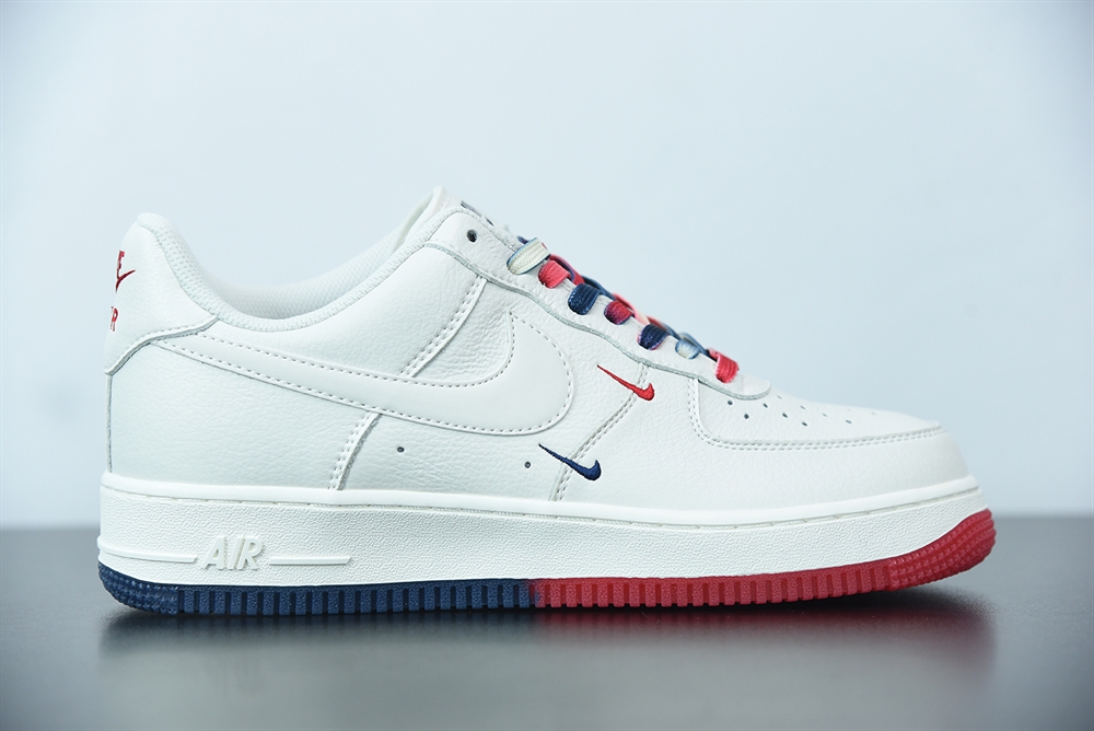 Nike Air Force 1 07 Low University Red White Blue