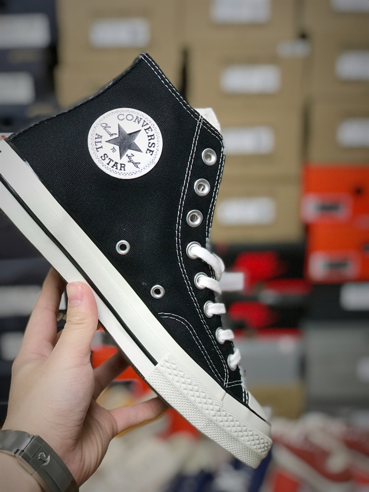 Converse All Star 1970s (With Video)