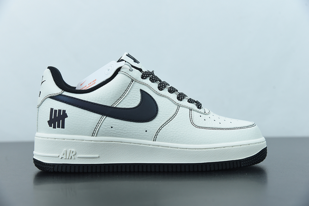 Nike Air Force 1 07 low SU19 Beige Chameleon Black