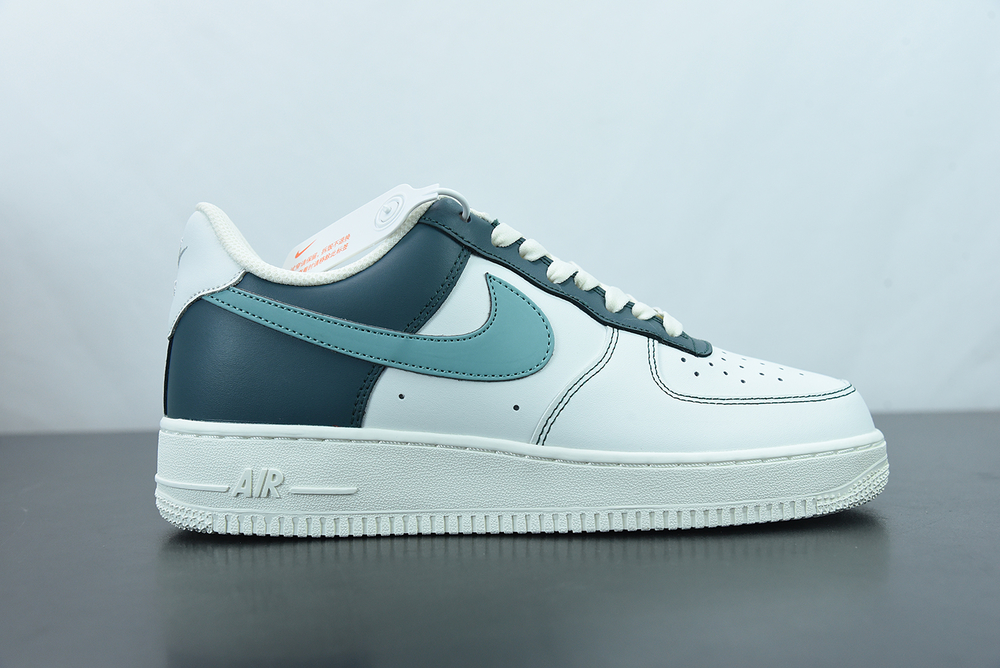 Nike Air Force 1 07 Low Green Lake White 