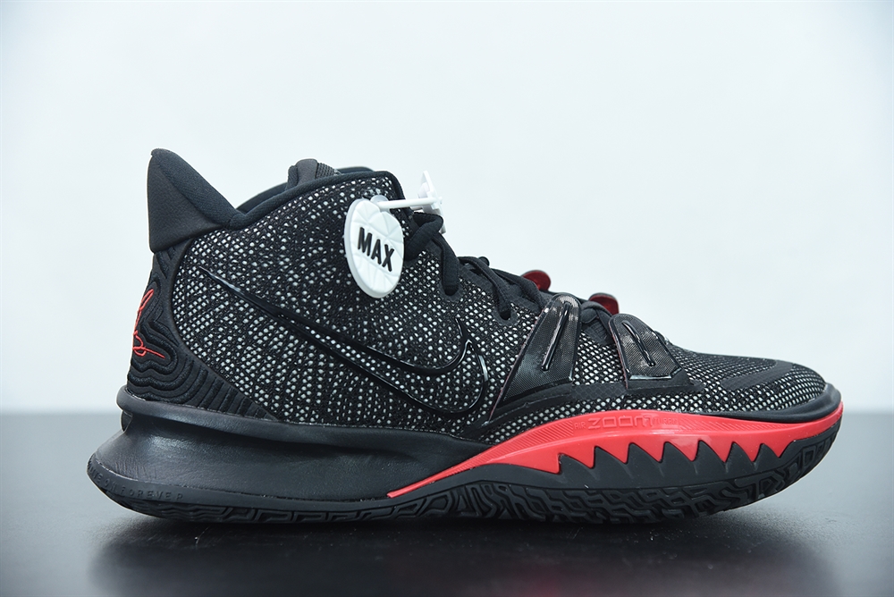 Nike Kyrie 7 Bred