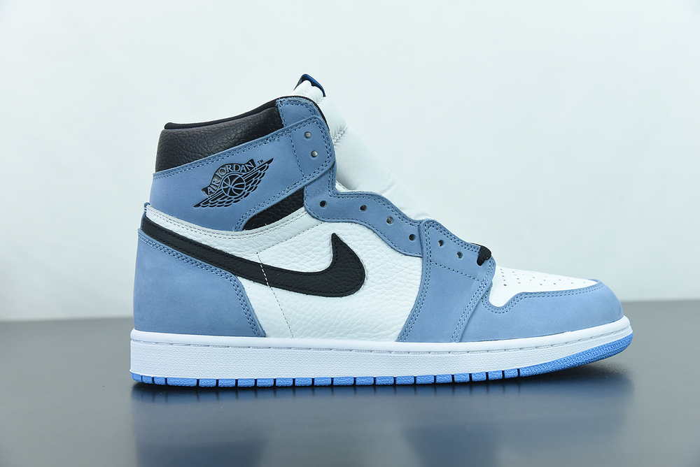 Jordan 1 Retro High White University Blue Black 