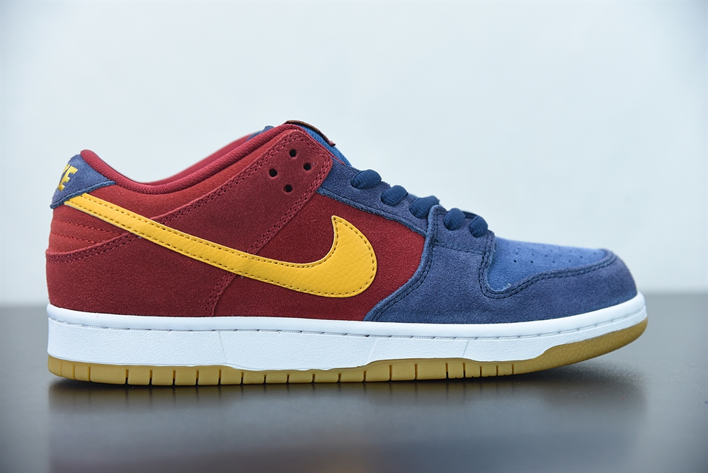 Nike SB Dunk Low Barcelona