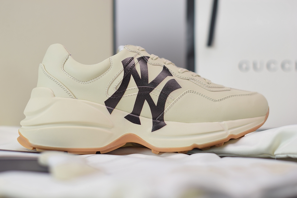 Gucci NY Yanky Rhyton Sneaker(With Video)