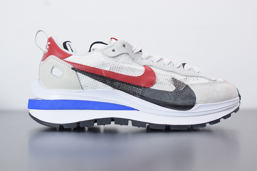 Nike Sacai X Nike Pegasus Vapor Fly SP(With Video)