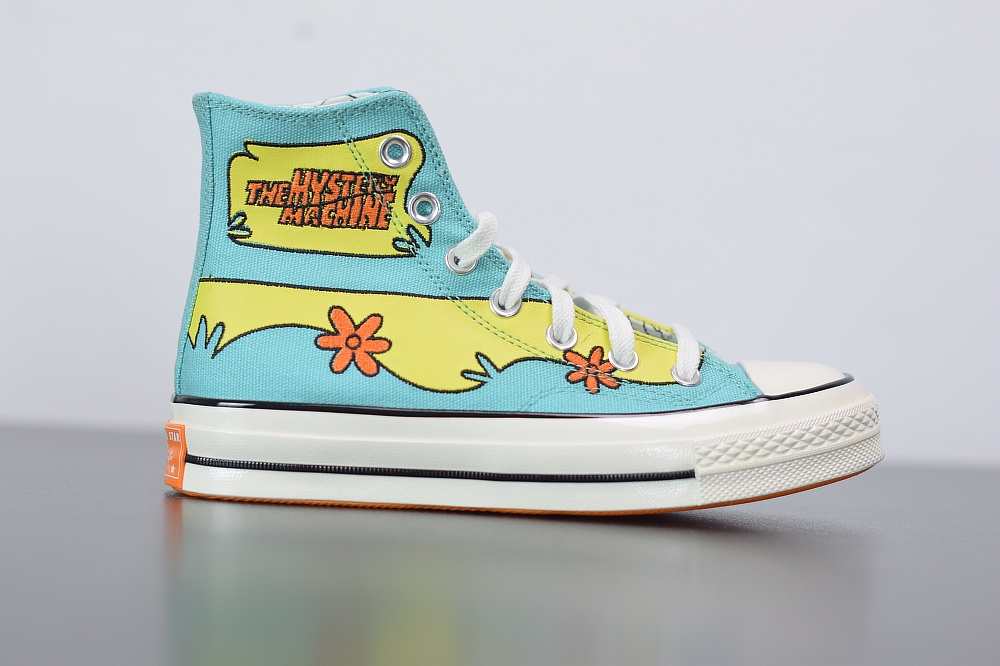 Converse x ScoobyDoo(With Video)