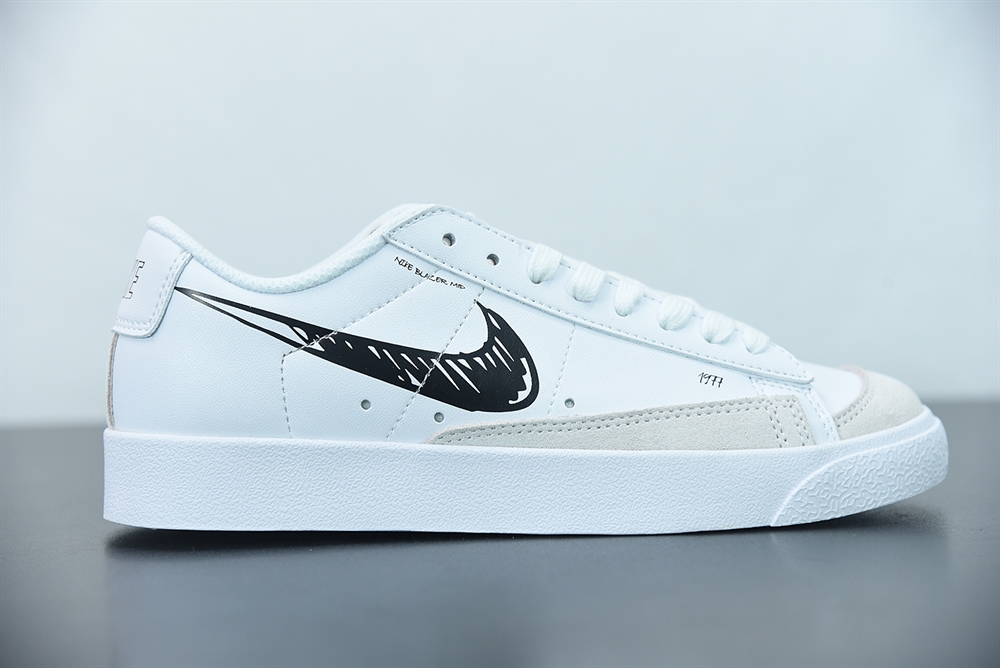 Nike Blazer Low 77