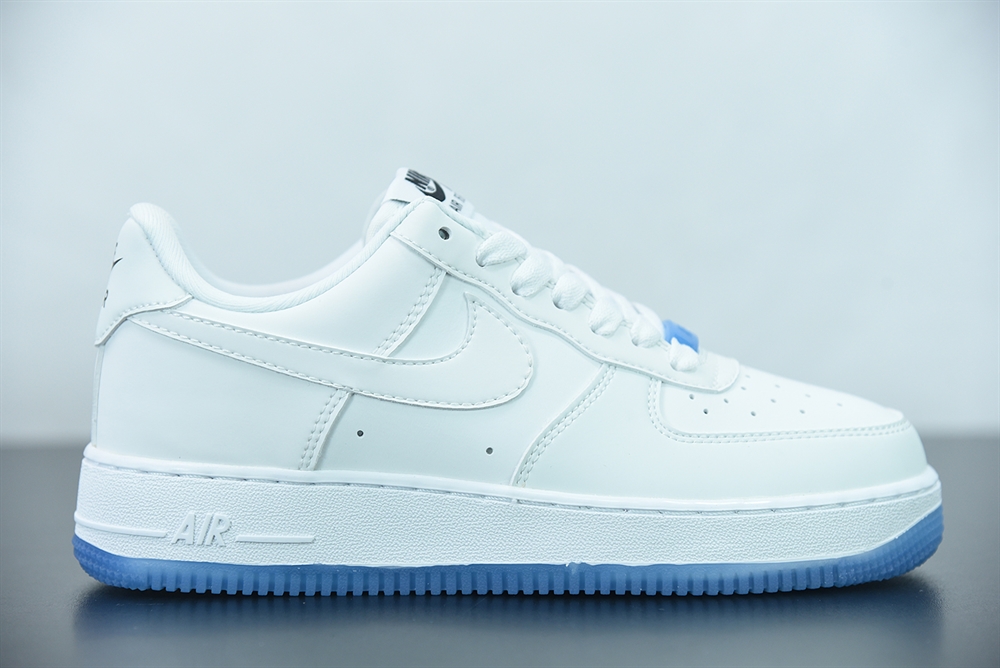 Nike Air Force 1 Low LX UV