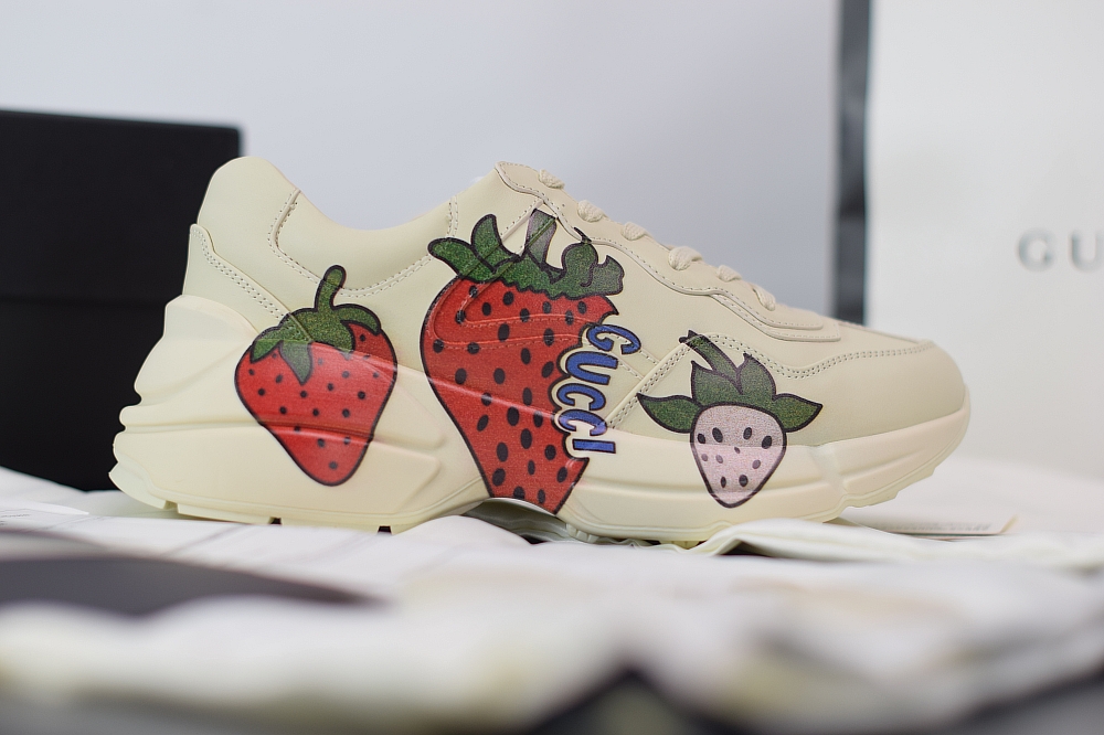 Gucci Stawberry Rhyton Classic Print Sneaker(With Video)